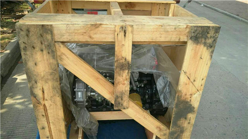 帕金斯404發動機配件與缸體壞了是維修還是去置換總成哪樣劃算呢?平時使用要注意哪些事項？