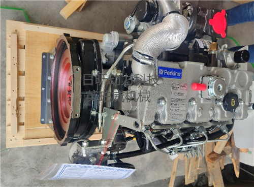 珀金斯404D-22T發動機:動力之源的卓越表現