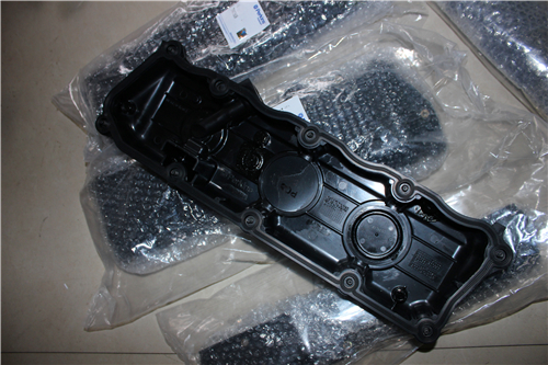 Perkins珀金斯1000柴油發(fā)動(dòng)機(jī)搖臂室蓋U711699L
