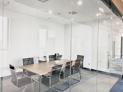 亦莊方正戶型，家具齊全臨近地鐵，辦公樓與化妝品租賃服務(wù)詳解